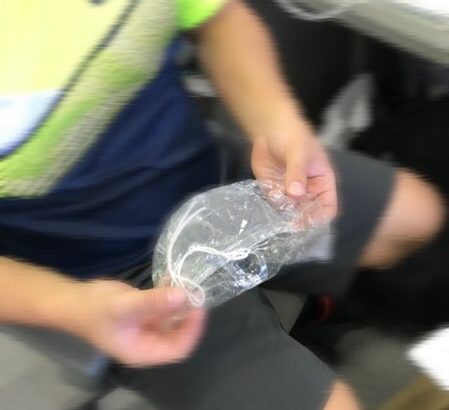 知り合いの社会人の方にもマウスシールドが売れました！